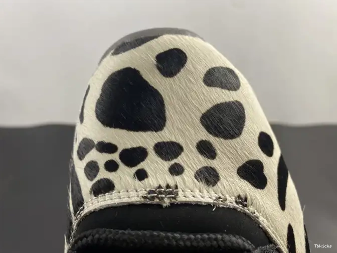 Reps TBK INSTINCT AR0715-010 JORDAN AIR 11 ANIMAL 0612